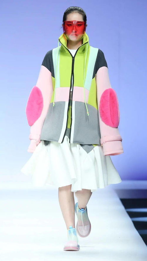 2021cgfw 中華女子學院藝術學院 后疫情時代的功能性服裝設計